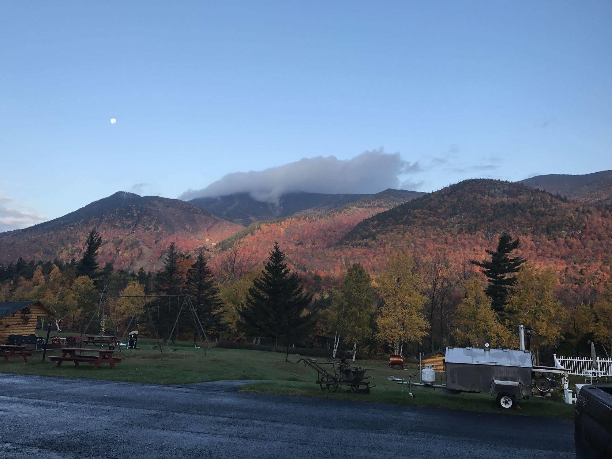 فندق Ledge Rock At Whiteface ويلمنجتون المظهر الخارجي الصورة